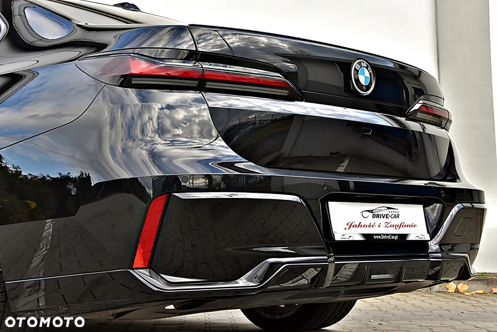 BMW Seria 7 740d xDrive mHEV sport - 10