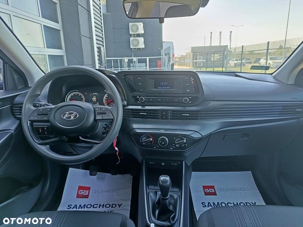 Hyundai i20 1.2 Pure - 15