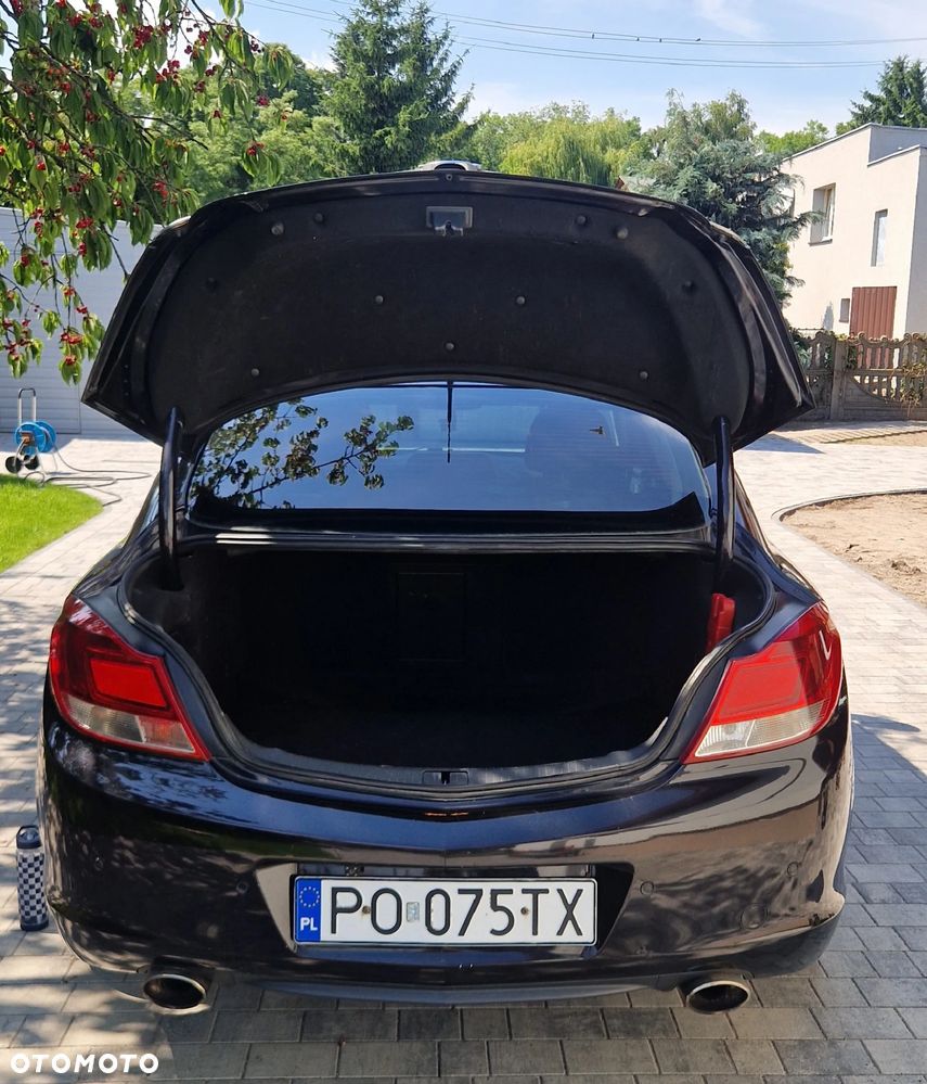 Opel Insignia 2.0 T Sport 4x4 - 10