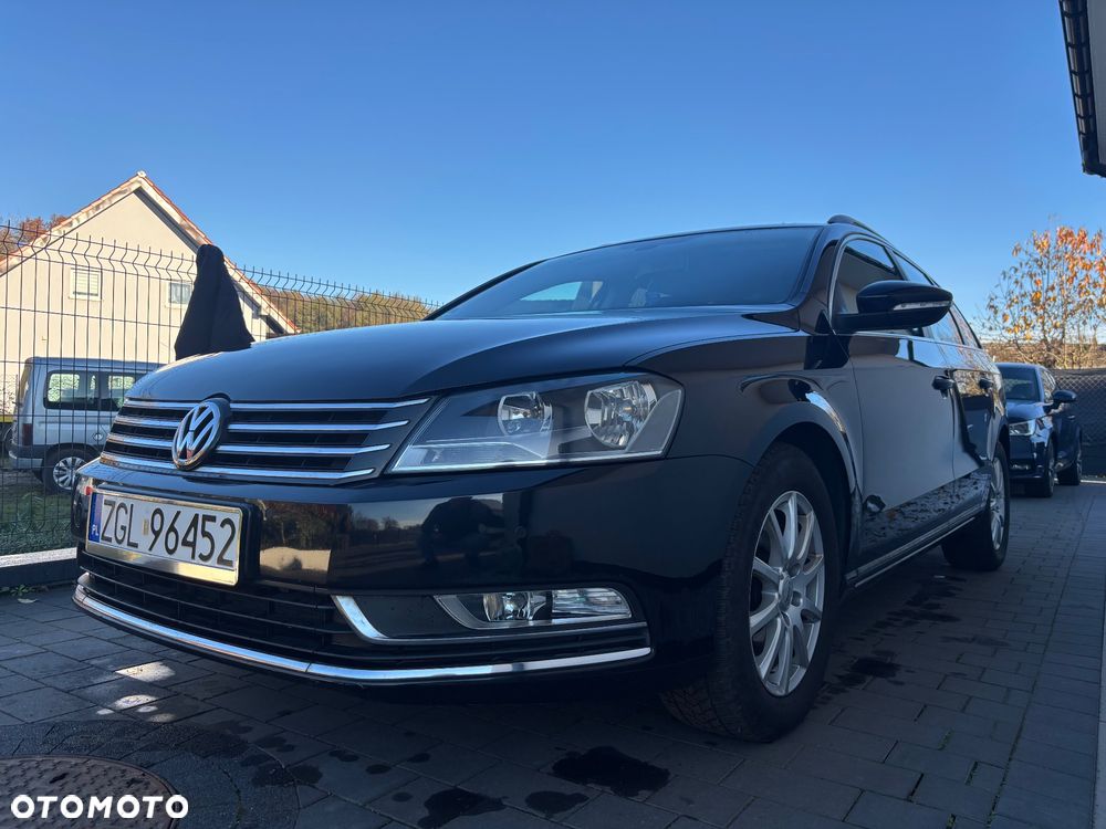 Volkswagen Passat 1.6 TDI Comfortline - 2