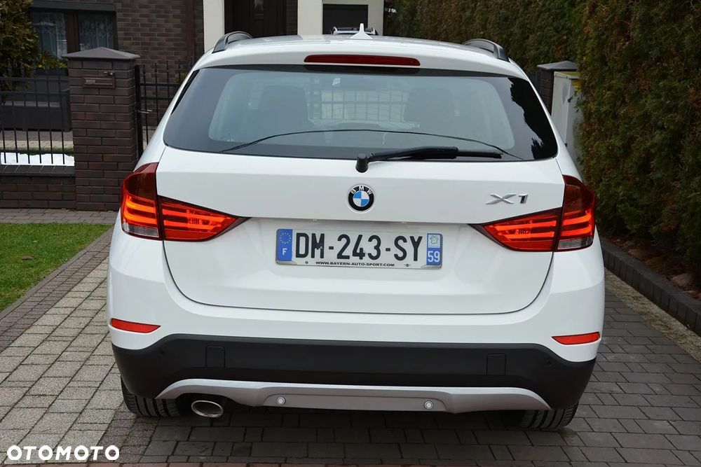 BMW X1 sDrive16d Sport Line - 12