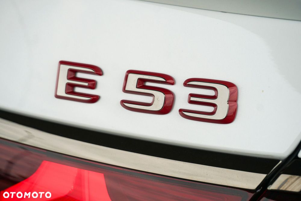 Mercedes-Benz Klasa E - 22