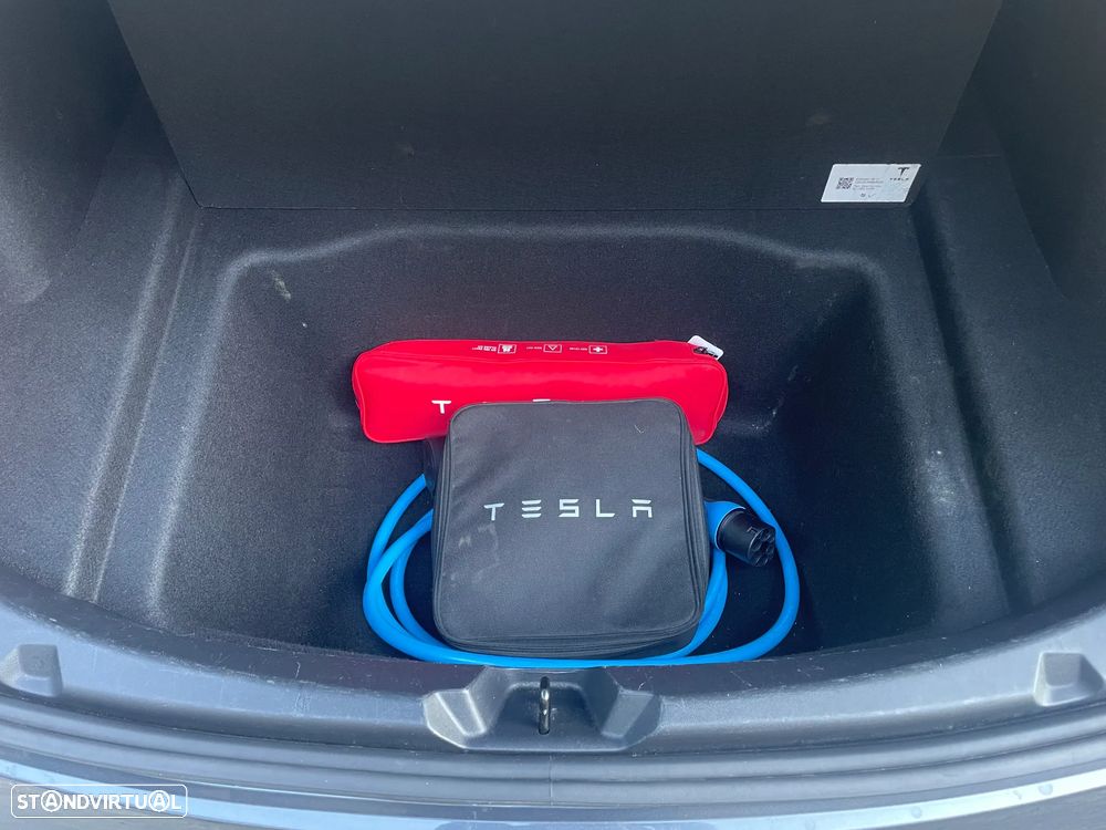 Tesla Model 3 RWD - 30
