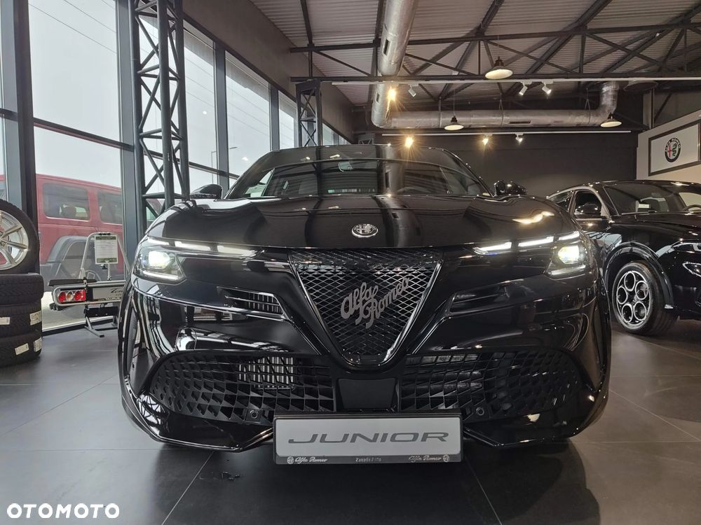 Alfa Romeo Junior 1.2 mHEV Ibrida Q4 eDCT - 3