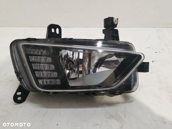 VW POLO VI 6 HALOGEN LED LEWY