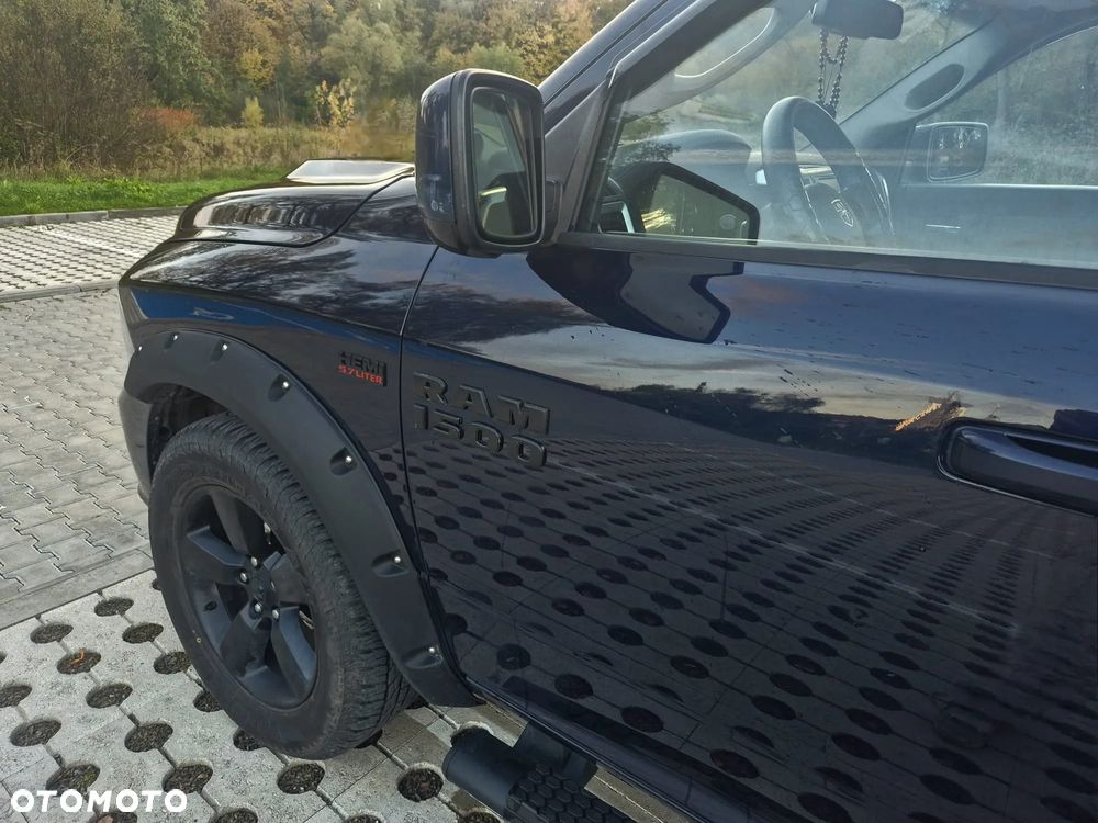 Dodge RAM 5.7 4x4 - 6