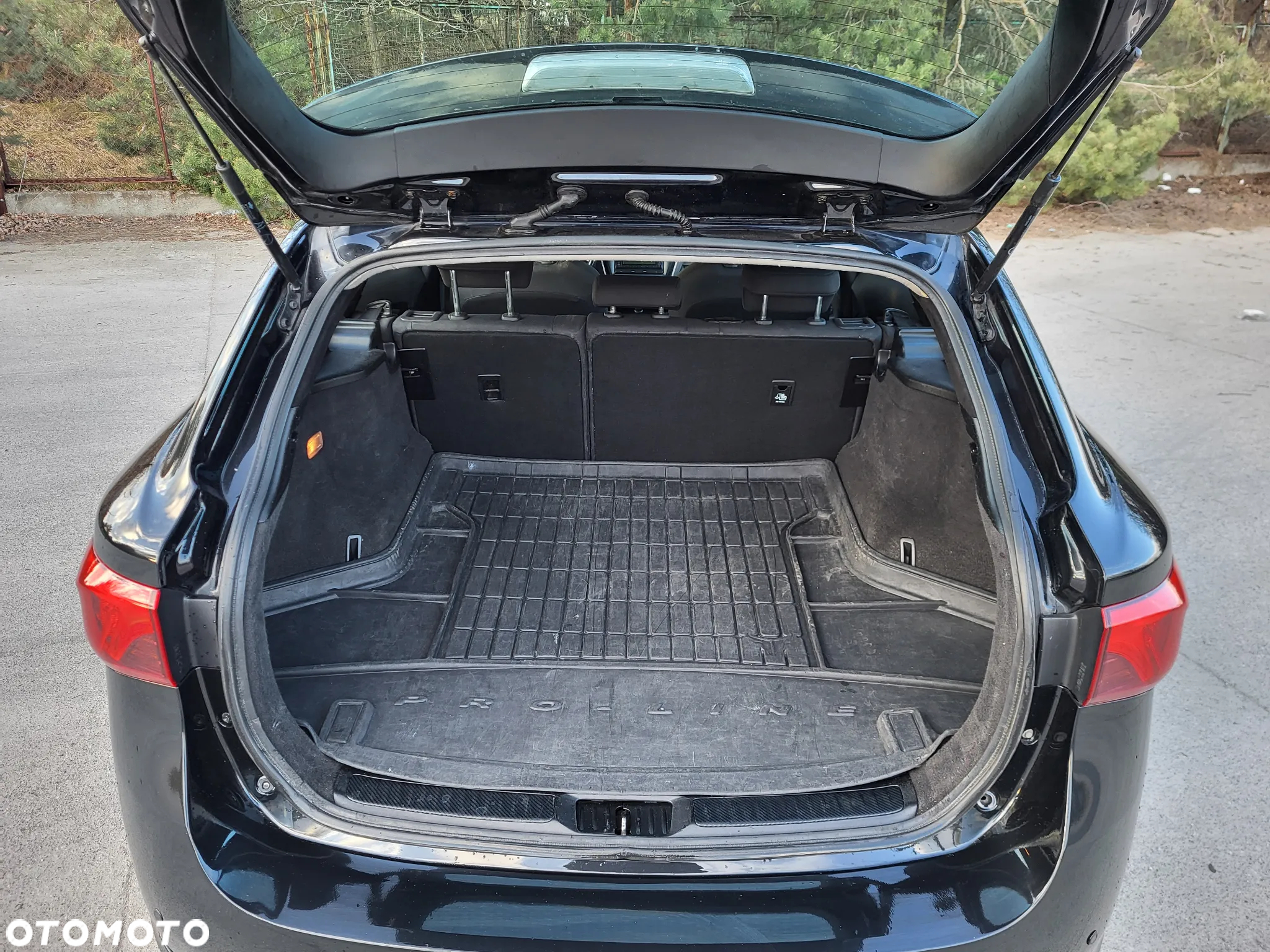 Toyota Avensis 1.6 D-4D Active - 14