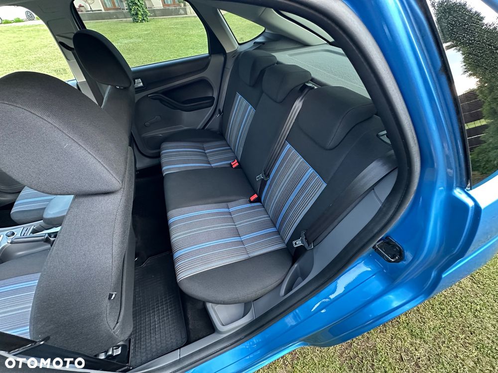 Ford Focus - 16