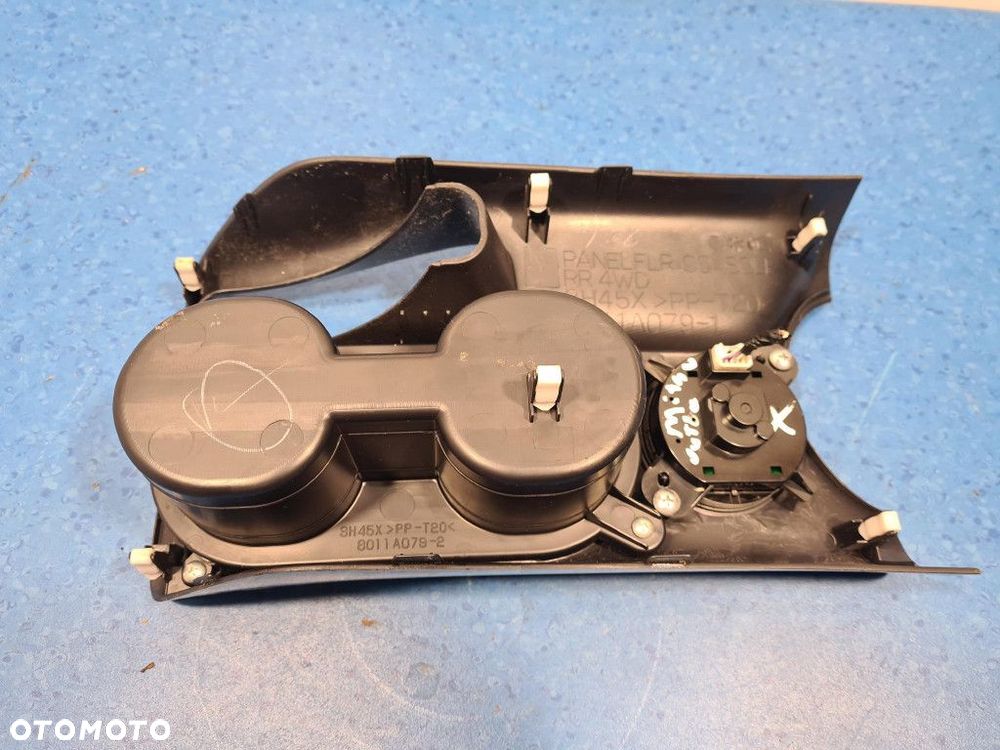MITSUBISHI OUTLANDER II UCHWYT NA KUBEK CUP HOLDER 8011A079-1 - 6