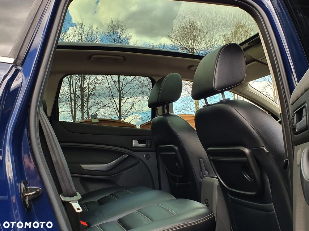 Ford Kuga 2.0 TDCi 4x4 Titanium - 12