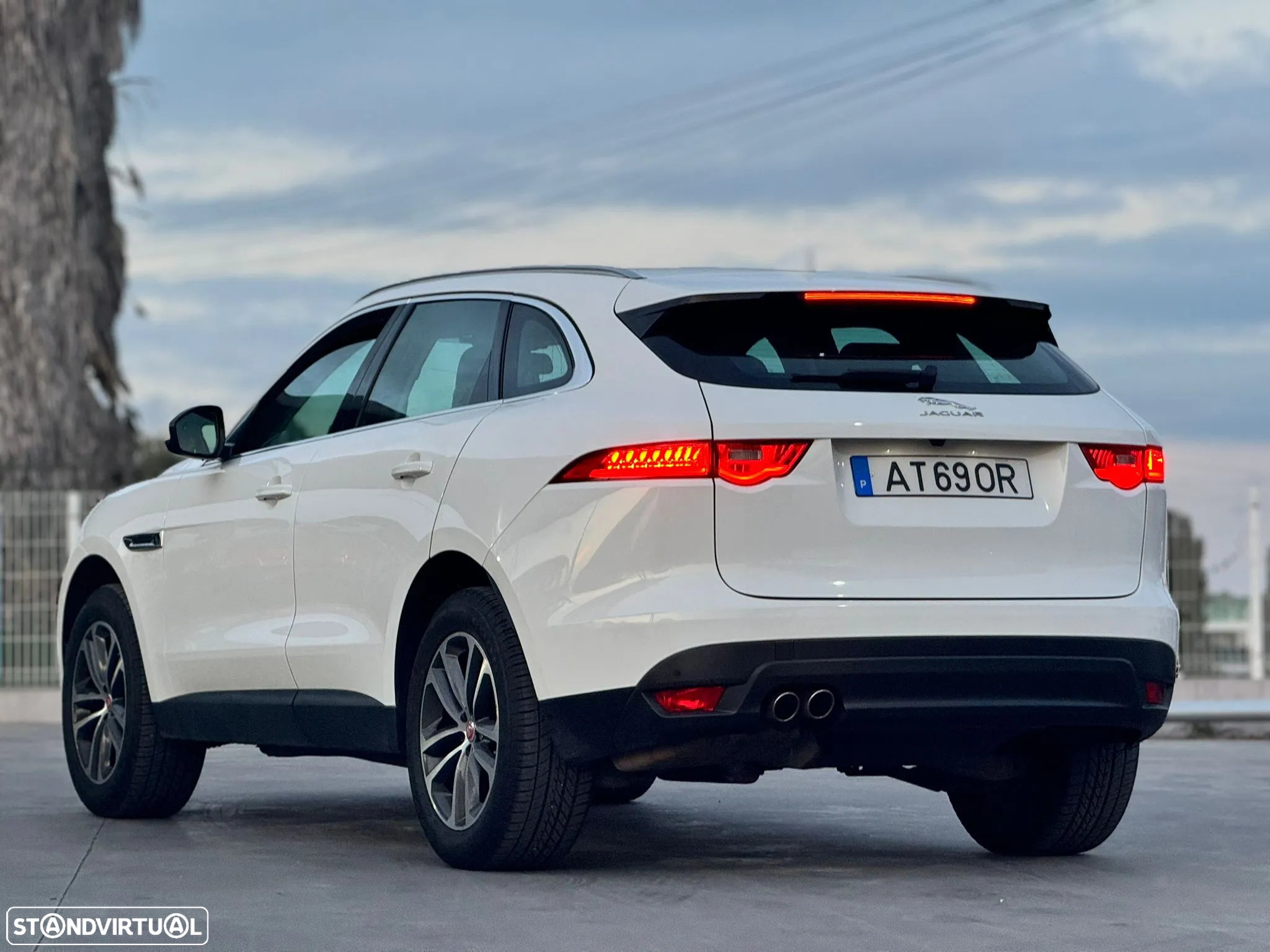 Jaguar F-Pace 20d Aut. Portfolio - 9