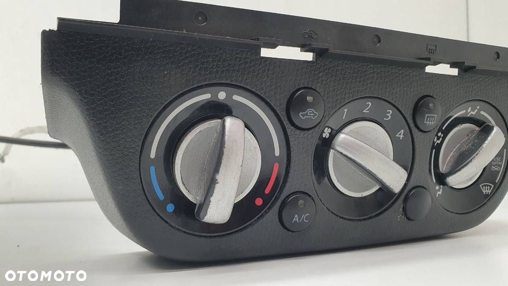 PANEL STEROWANIA NAWIEWU KLIMATYZACJI SUZUKI SWIFT III EUROPA - 2