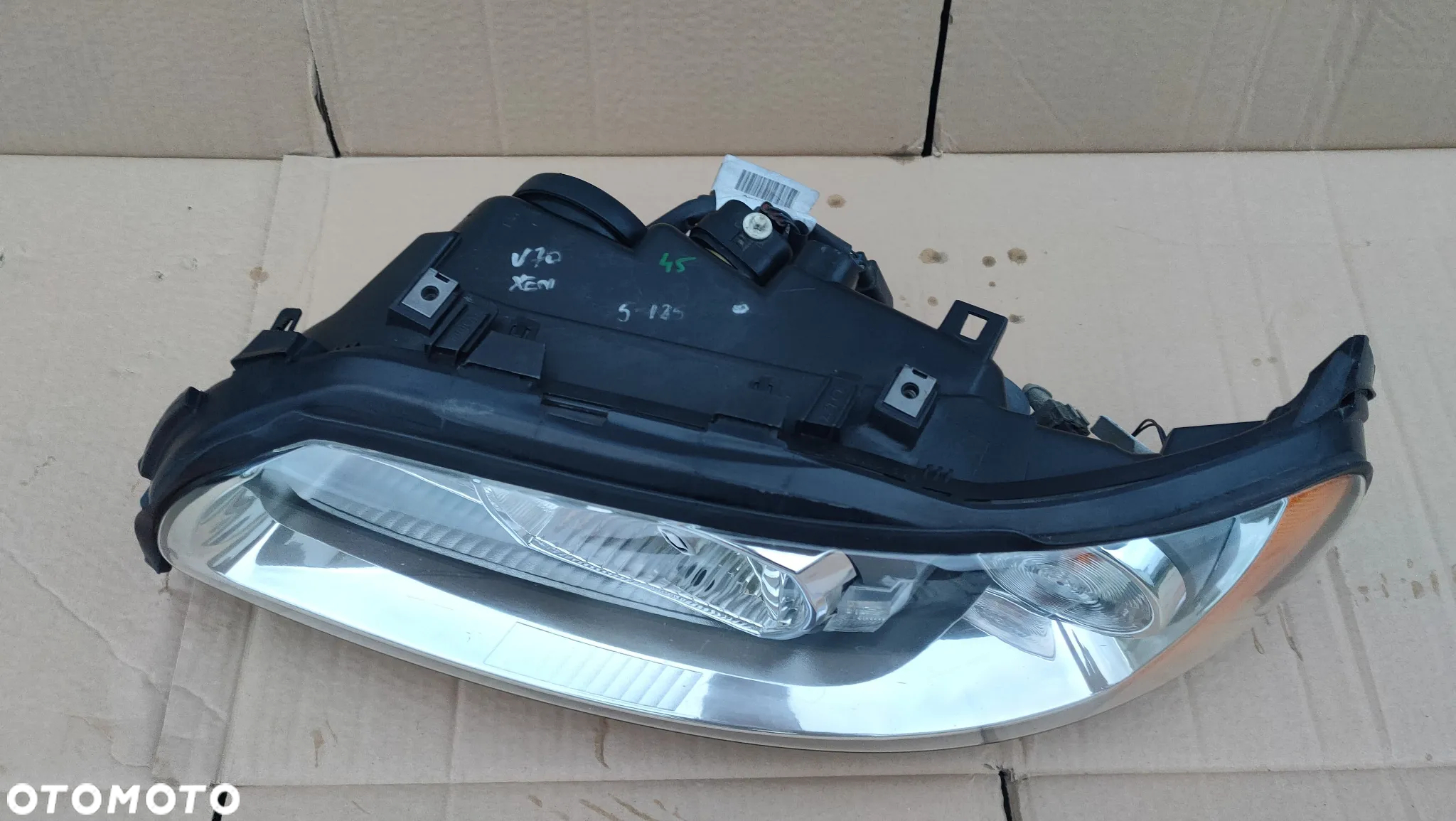 Xenon lewy lampa lewa Volvo V70 S60  2004- Europa - 4