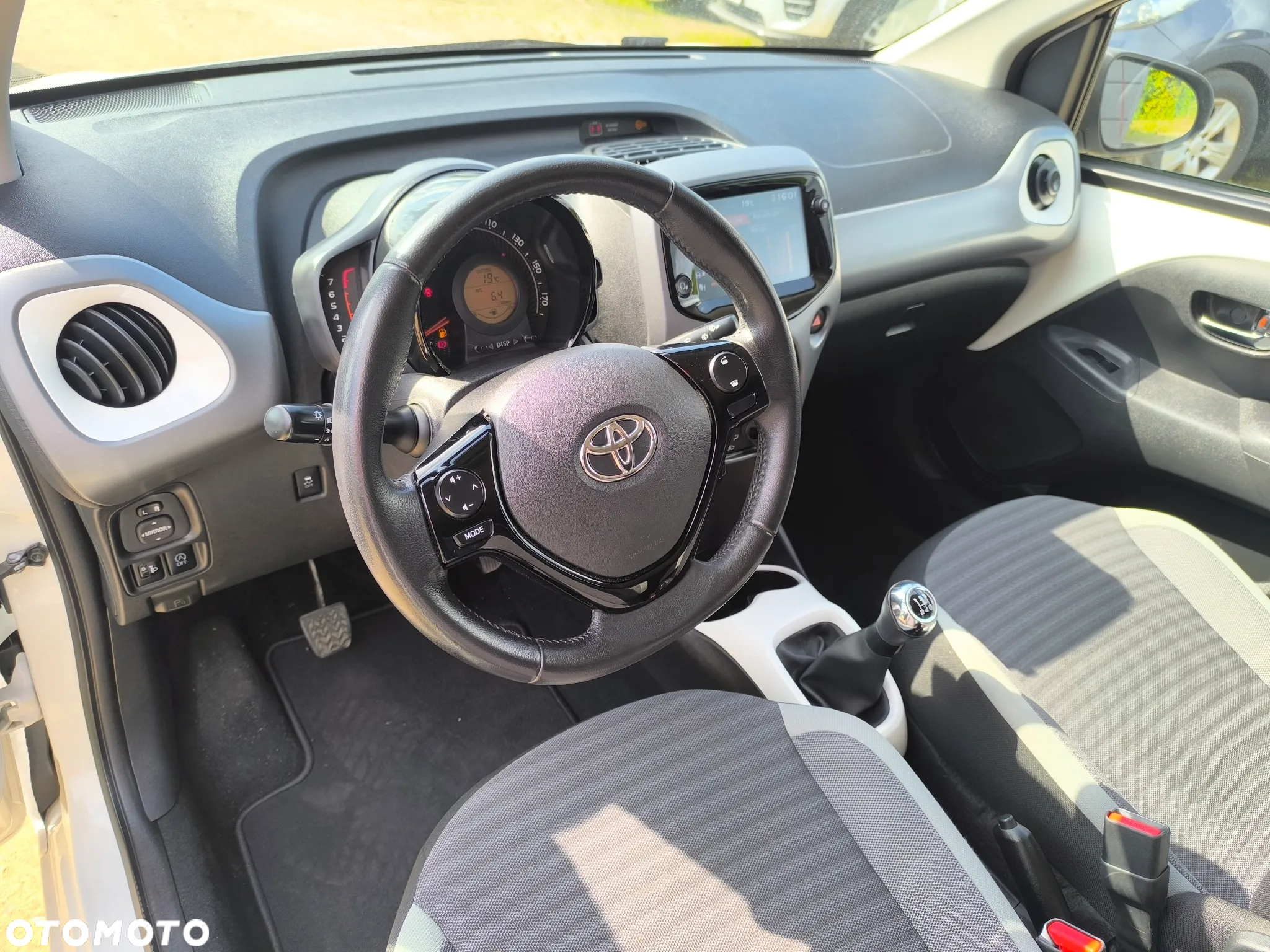 Toyota Aygo 1.0 VVT-i Black Edition - 8
