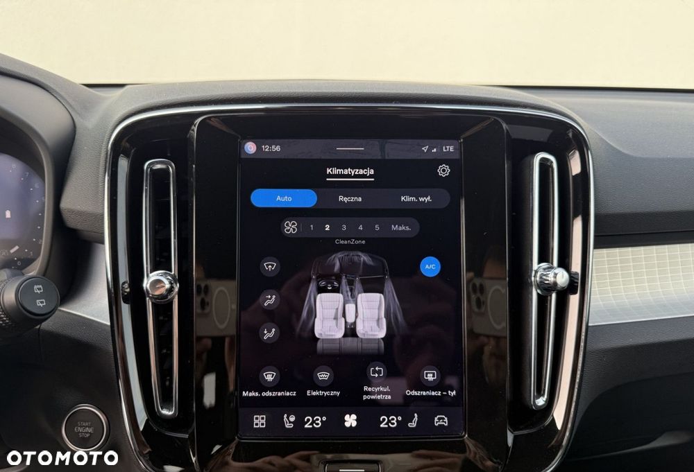Volvo XC 40 - 20