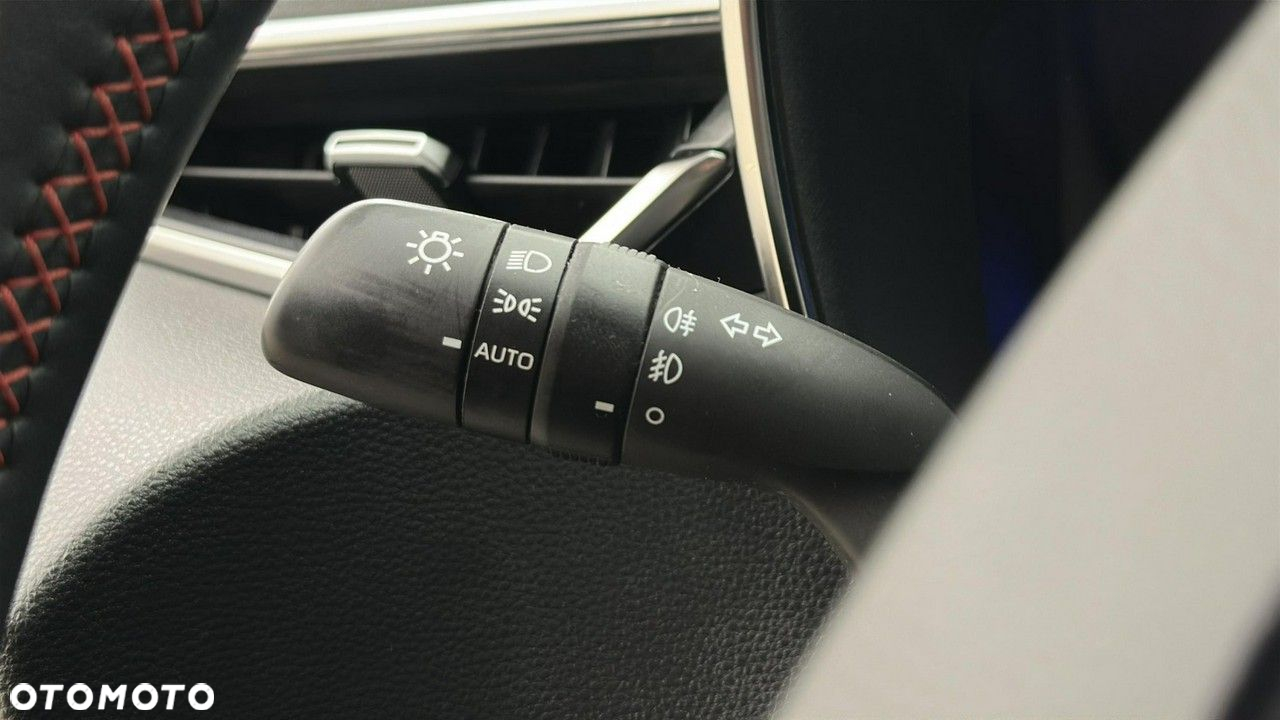Toyota Corolla 2.0 Hybrid GR Sport - 26