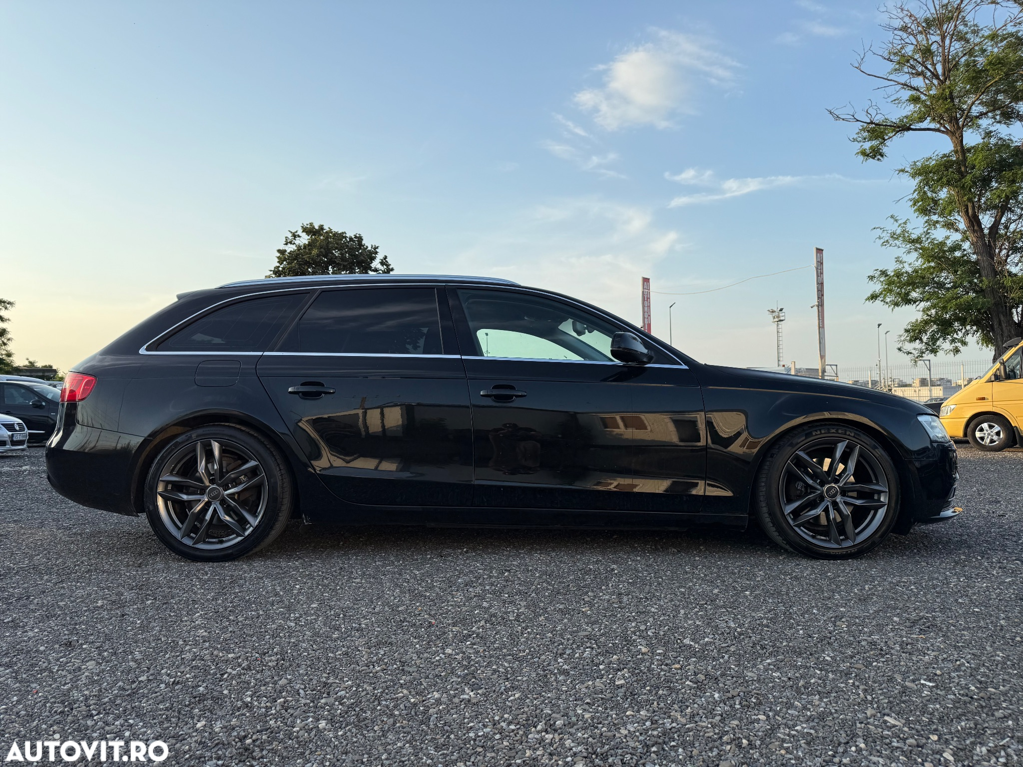 Audi A4 Avant 2.0 TDI DPF multitronic S line Sportpaket - 7