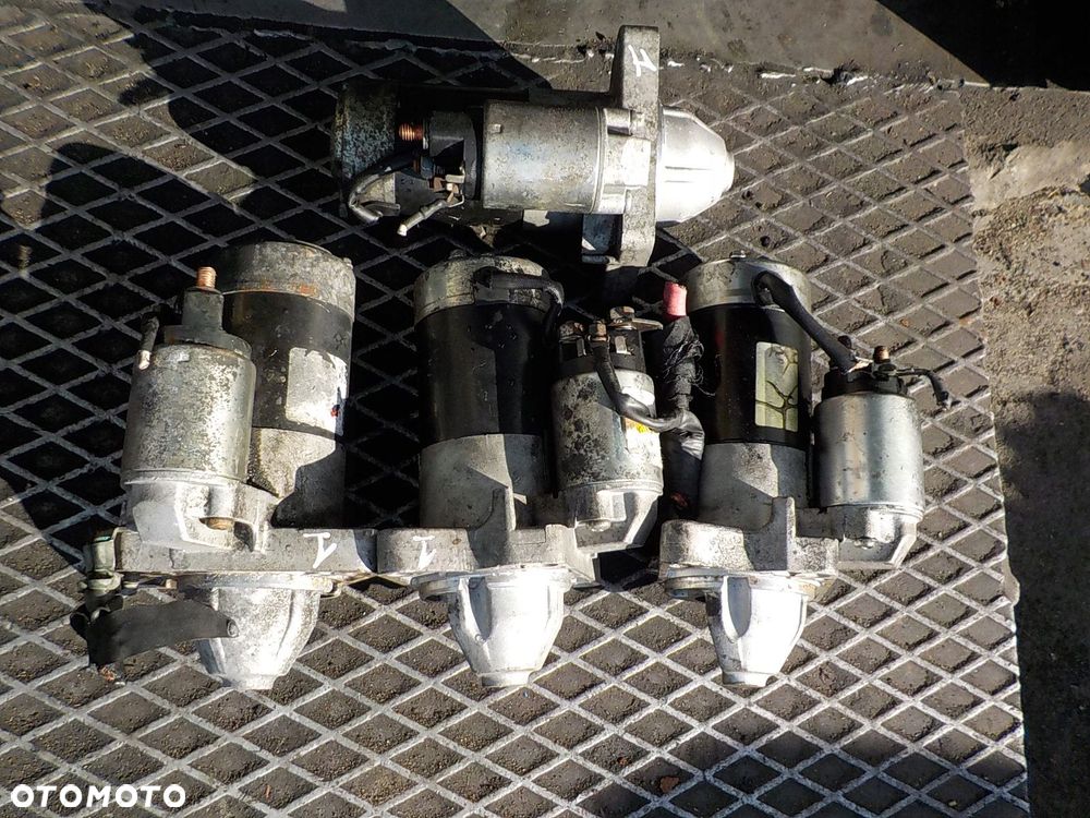 RENAULT LAGUNA III TRAFIC VIVARO PRIMASTAR 2.0 CDTI ROZRUSZNIK - 1