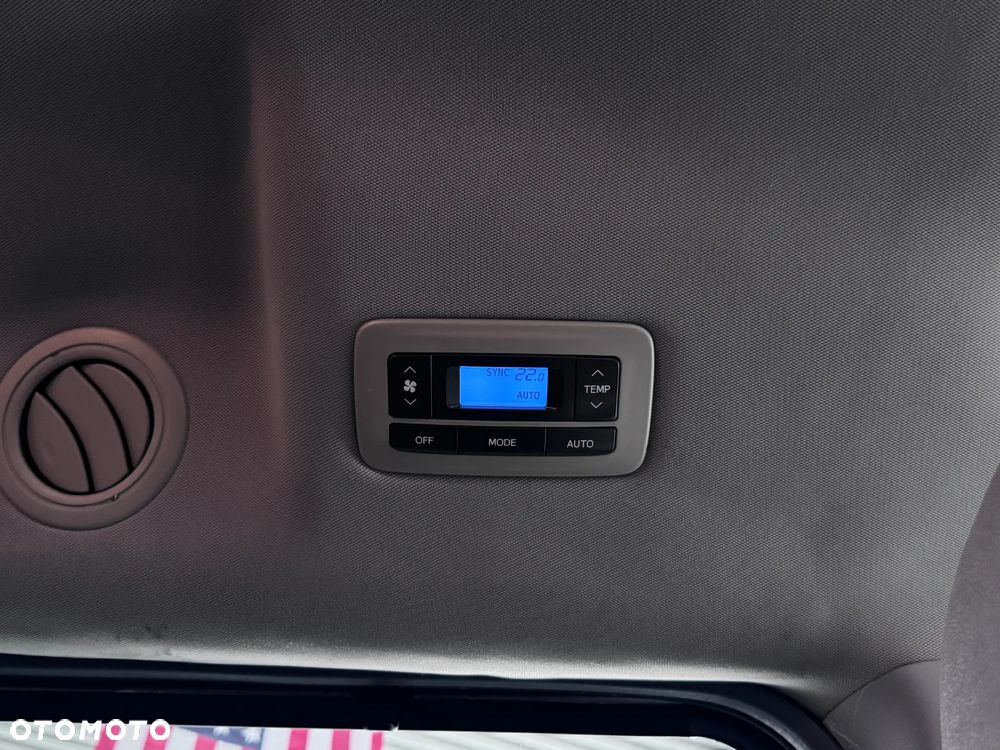 Toyota Sienna 3.5 V6 - 21