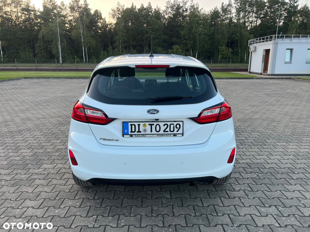 Ford Fiesta 1.0 EcoBoost Titanium - 12
