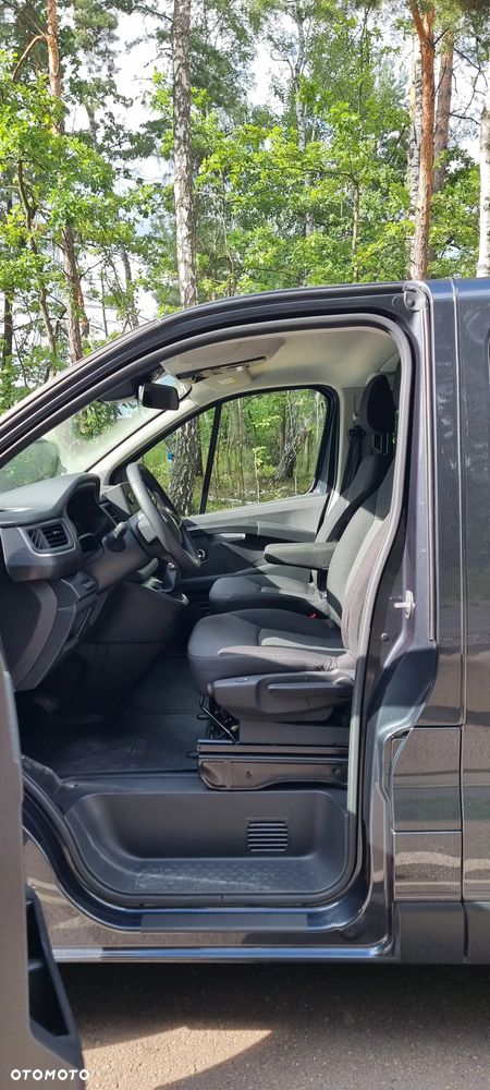 Renault Trafic - 21