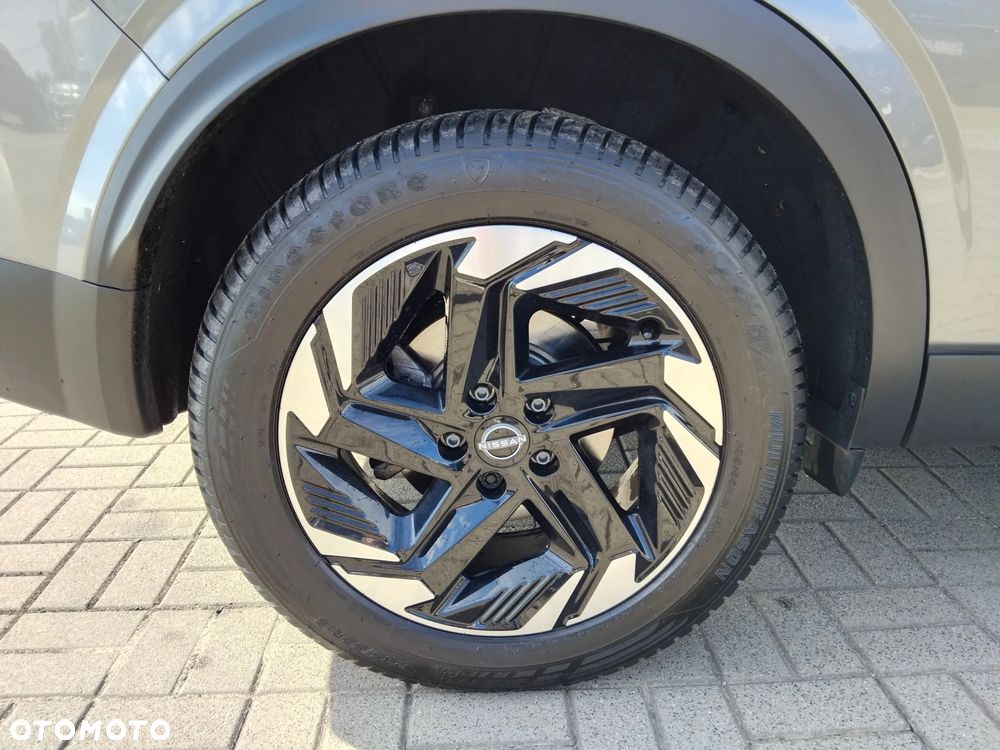 Nissan Qashqai 1.3 DIG-T MHEV N-Connecta Xtronic - 27