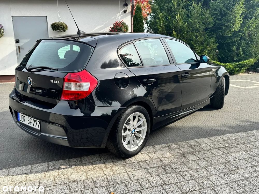BMW Seria 1 118i - 36