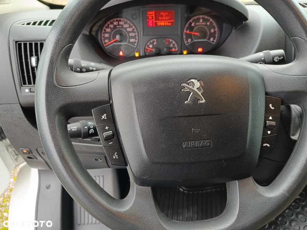 Peugeot boxer zabudowa serwis mobilny warsztat  webasto przetwornica led - 16