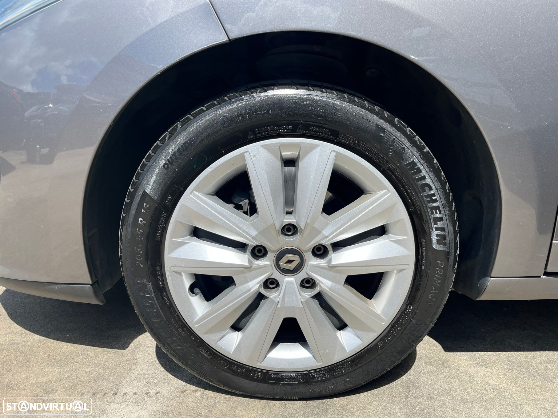 Renault Mégane Sport Tourer 1.5 dCi Comfort SS - 11