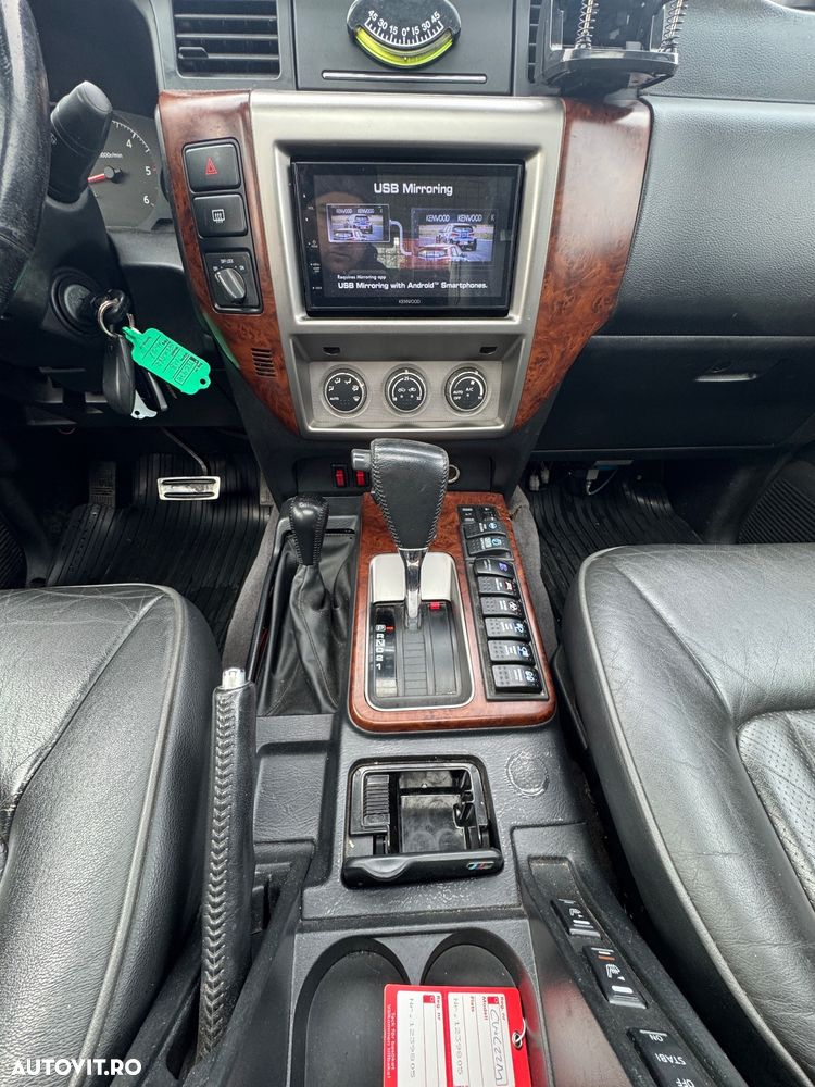 Nissan Patrol 3.0 TDI Aut Elegance - 13
