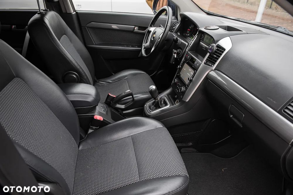 Chevrolet Captiva 2.4 2WD 7 Sitzer LS - 28