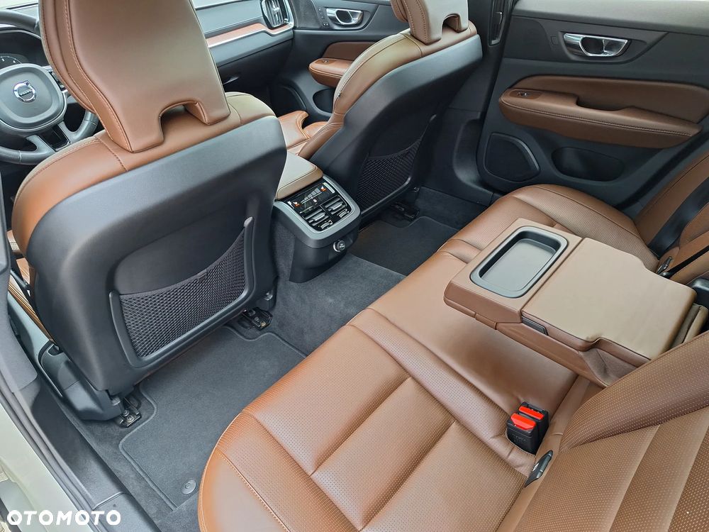 Volvo V60 D4 AWD Inscription - 19