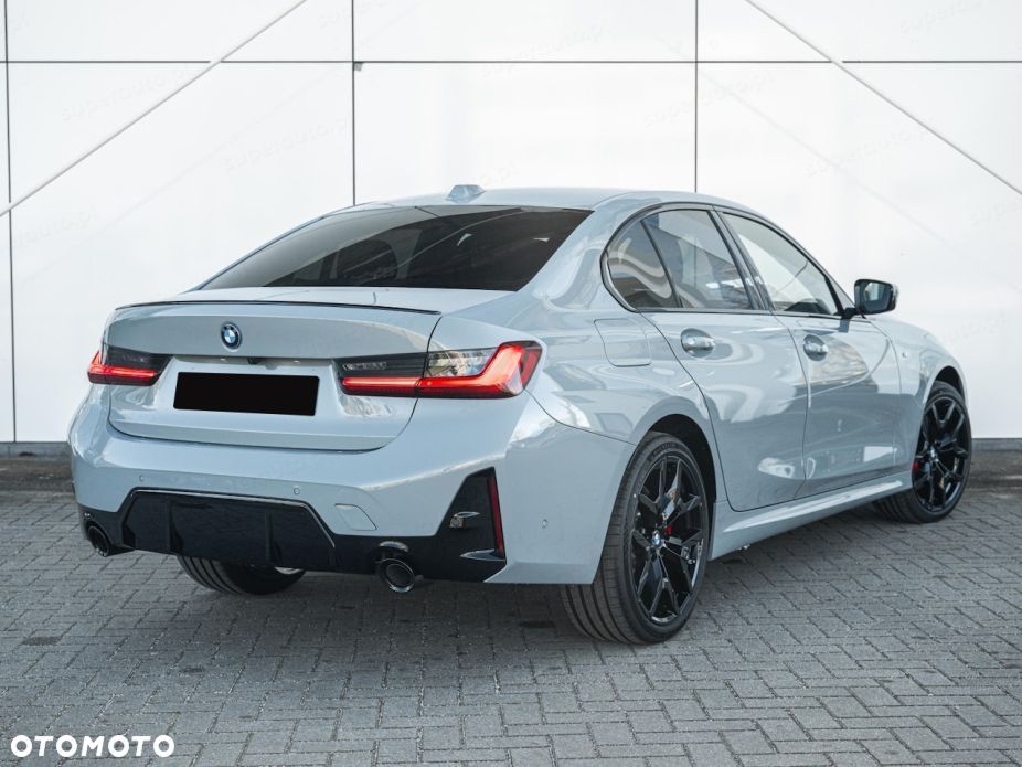BMW Seria 3 330i xDrive M Sport sport - 7