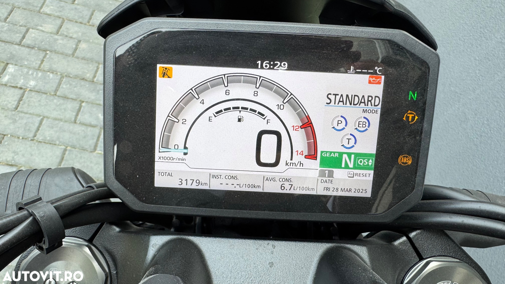 Honda CB 1000R - 7