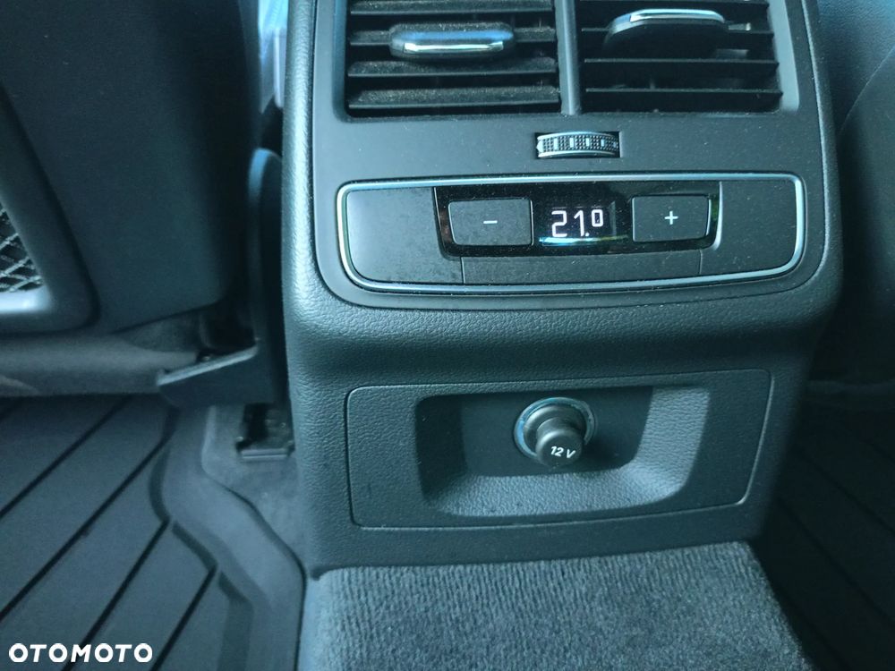 Audi A4 Limousine - 24