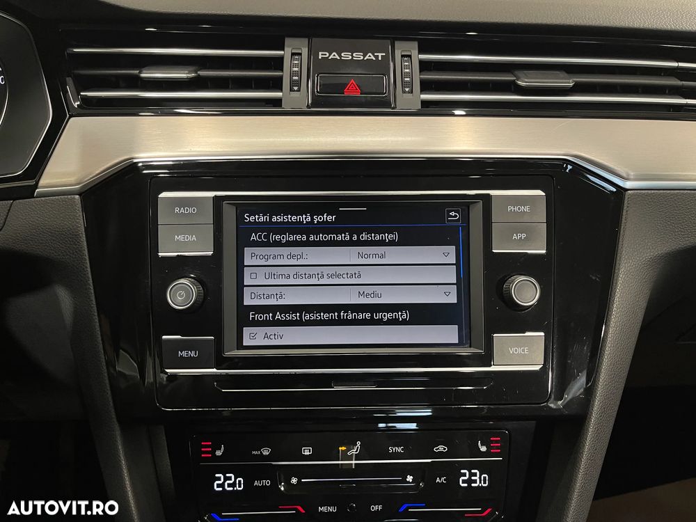 Volkswagen Passat 2.0 TDI SCR DSG Highline - 16