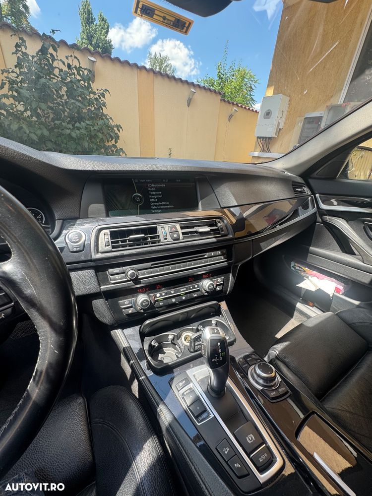 BMW 5 Series 2012 — imagine 6