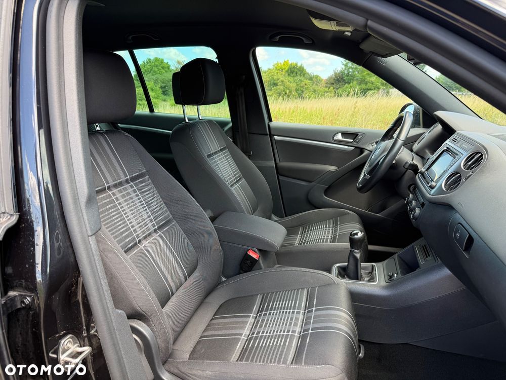 Volkswagen Tiguan 1.4 TSI BlueMotion Technology Lounge Sport & Style - 18
