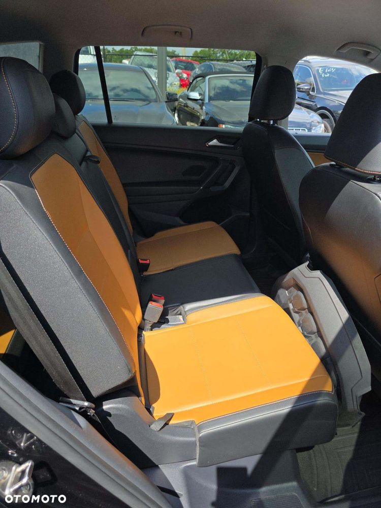 Volkswagen Tiguan - 16
