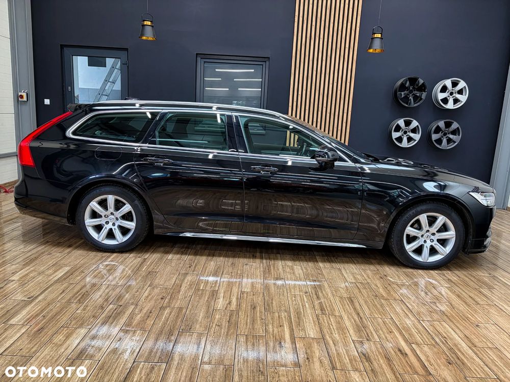 Volvo V90 D4 Geartronic Momentum Pro - 6
