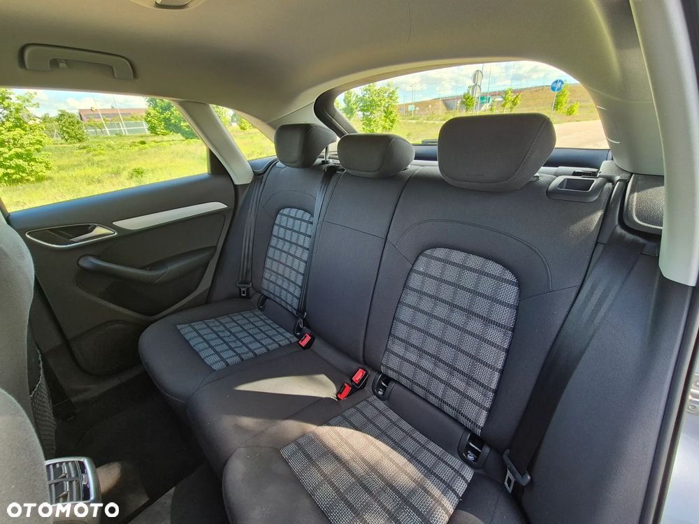 Audi Q3 2.0 TDI Design - 6