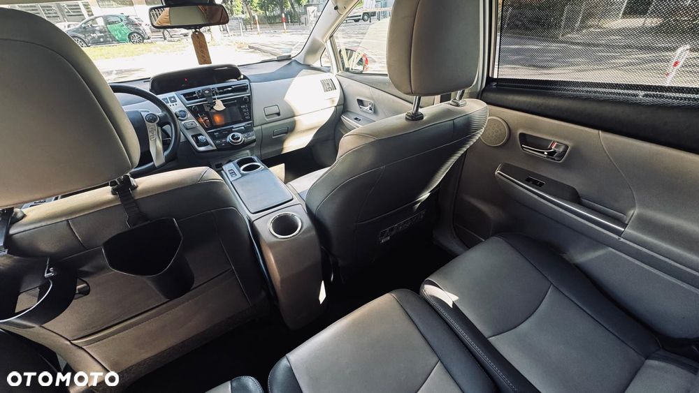 Toyota Prius+ Hybrid 135 Prestige - 9
