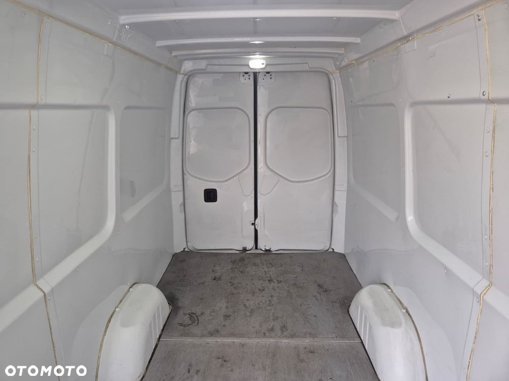 Mercedes-Benz Sprinter Maxi Long - FURGON / BLASZAK / IZOTERMA / OCIEPLONY / OGRZEWANIE NA PAKĘ / SERWISOWANY W ASO / NOWA SKRZYNIA BIEGÓW / ORYG. PRZEBIEG / BRAK RDZY - 21