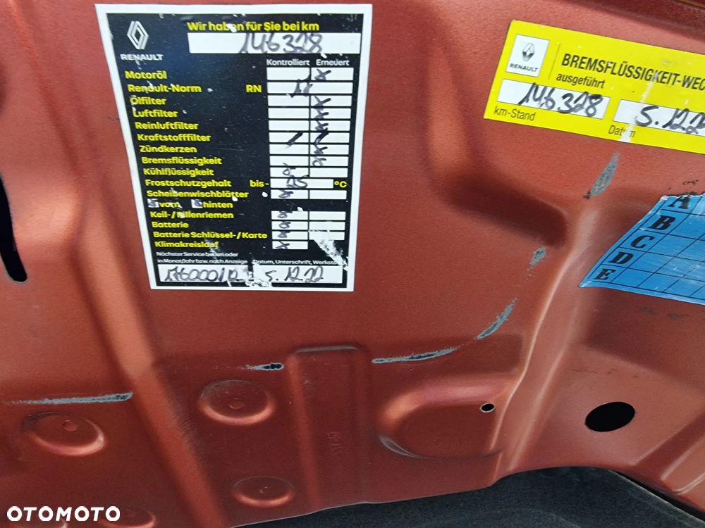 Renault Clio 0.9 TCe Business - 21