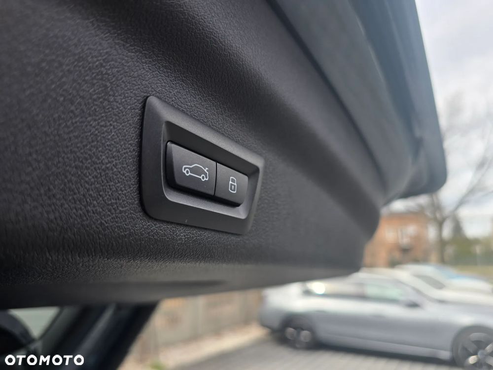 BMW X1 sDrive18i M Sport - 25