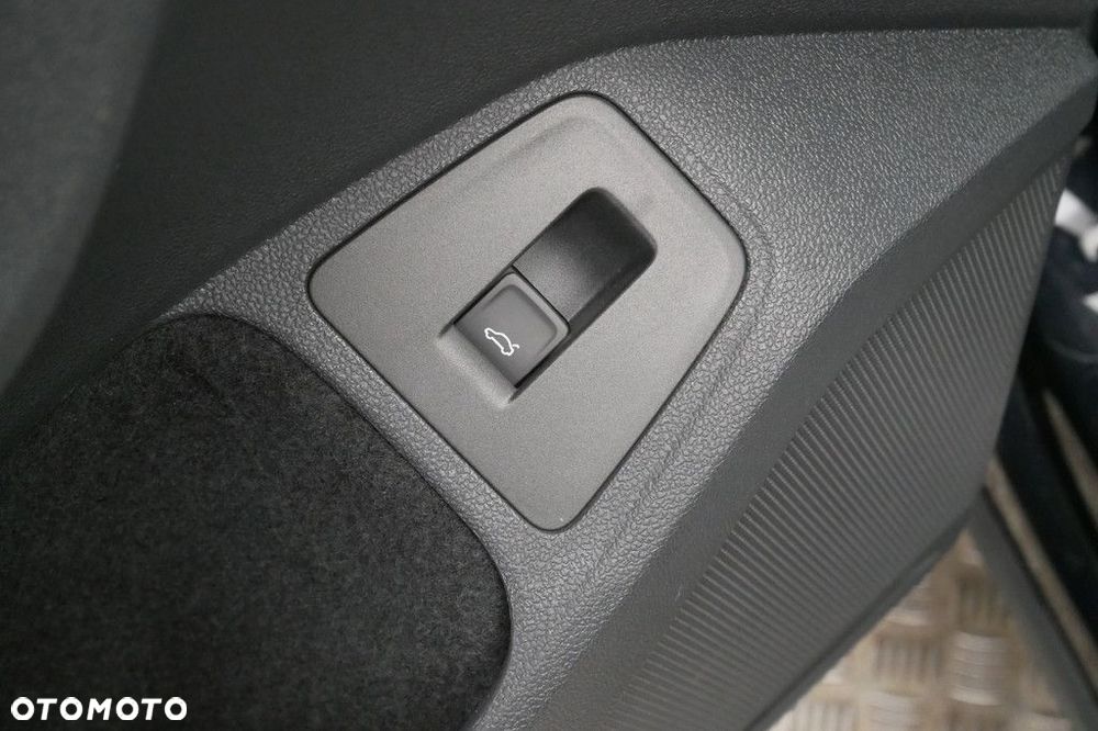 Volkswagen Tiguan 2.0 TSI 4Mot Elegance DSG - 18