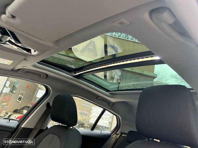 BMW 116 d Aut. Advantage - 4