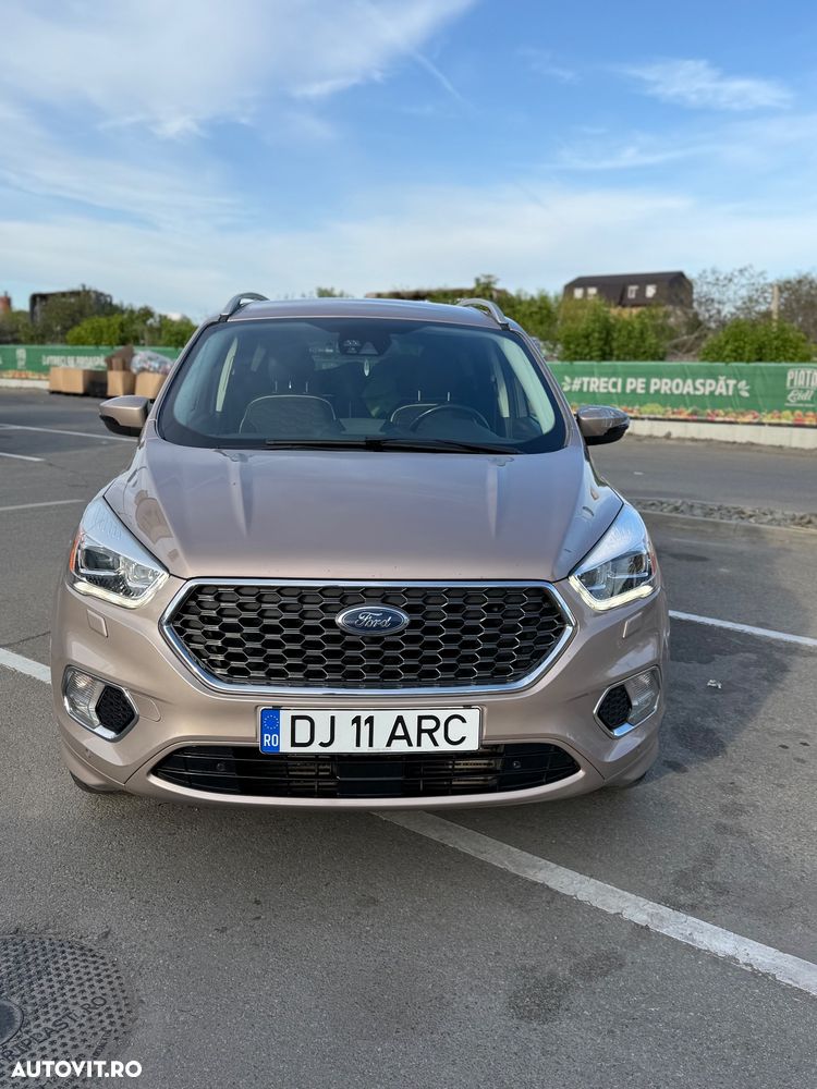 Ford Kuga 2.0 TDCi 4x4 Aut. Vignale - 2