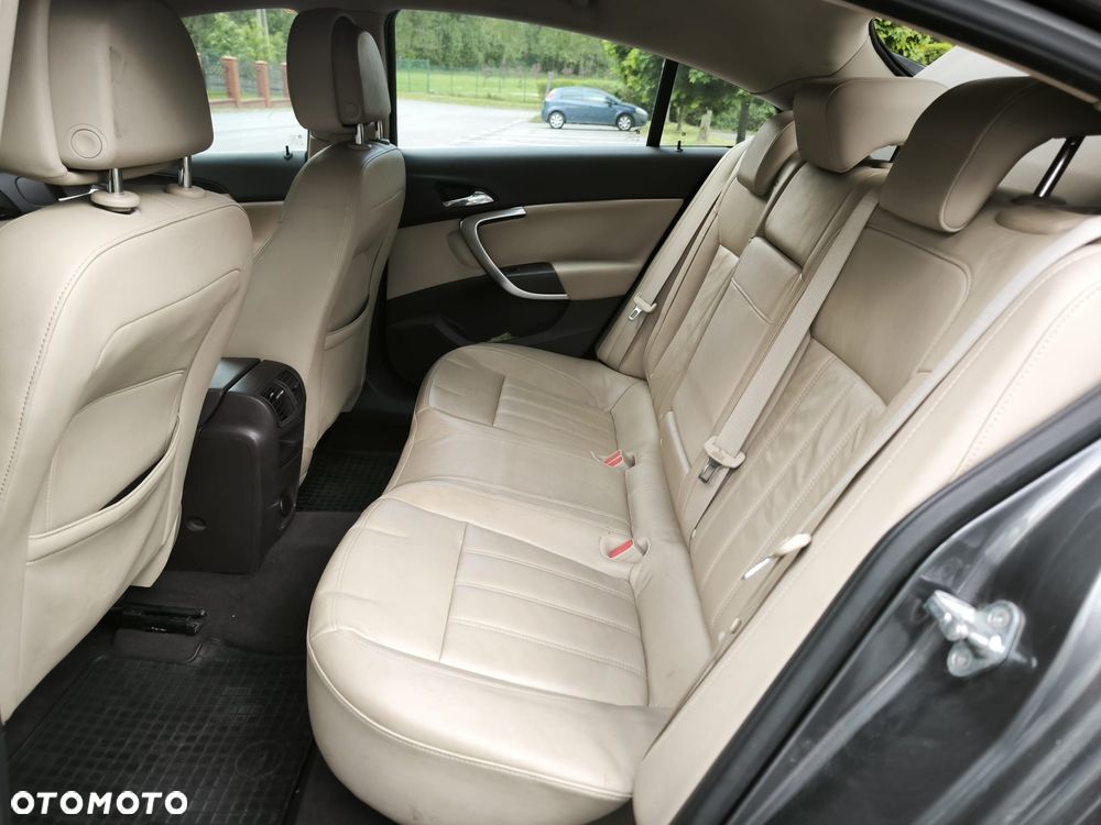 Opel Insignia 2.0 CDTI Cosmo - 10