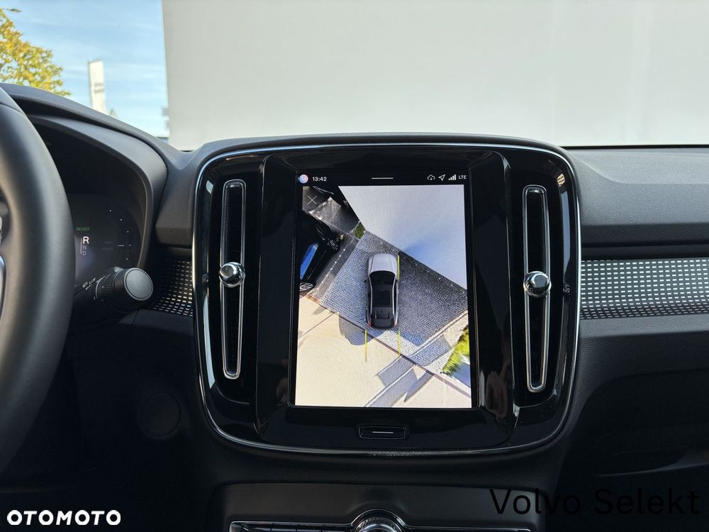 Volvo EC40 - 18